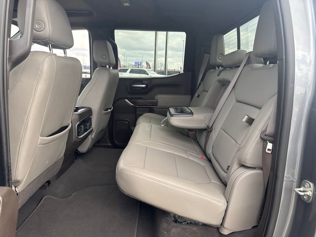 Used 2022 GMC Sierra 1500 SLT image 17