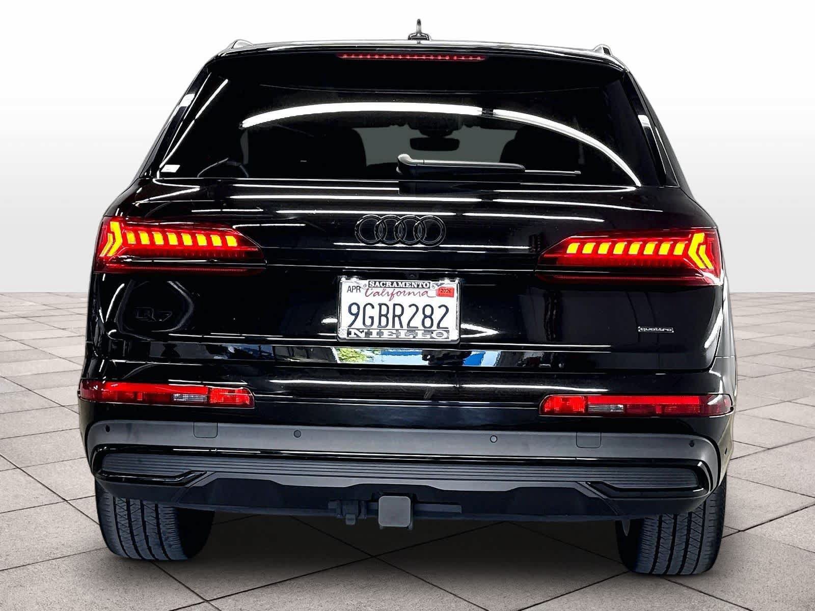 Used 2023 Audi Q7 3.0T Premium Plus w/ Premium Plus Package AWD/4WD image 8