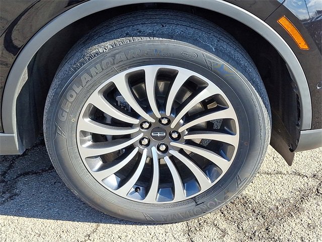 Used 2020 Lincoln Aviator Reserve w/ Equipment Group 201A image 8