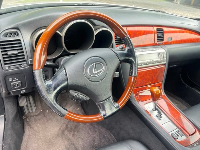 Used 2008 Lexus SC 430 Convertible RWD image 17