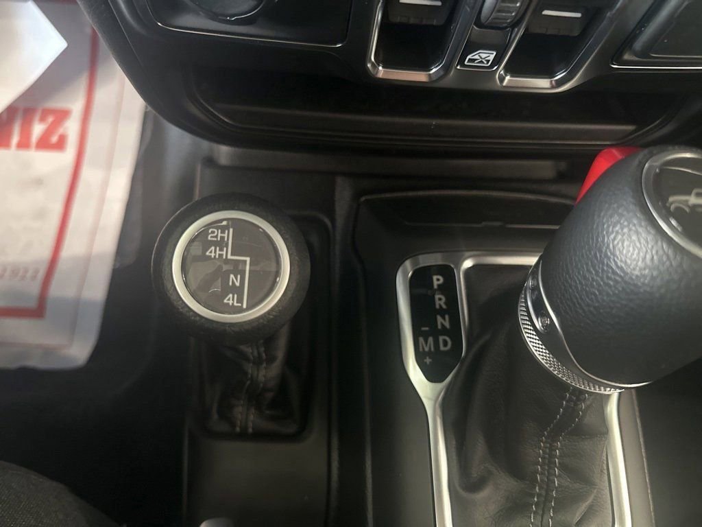 New 2025 Jeep Gladiator Sport image 29