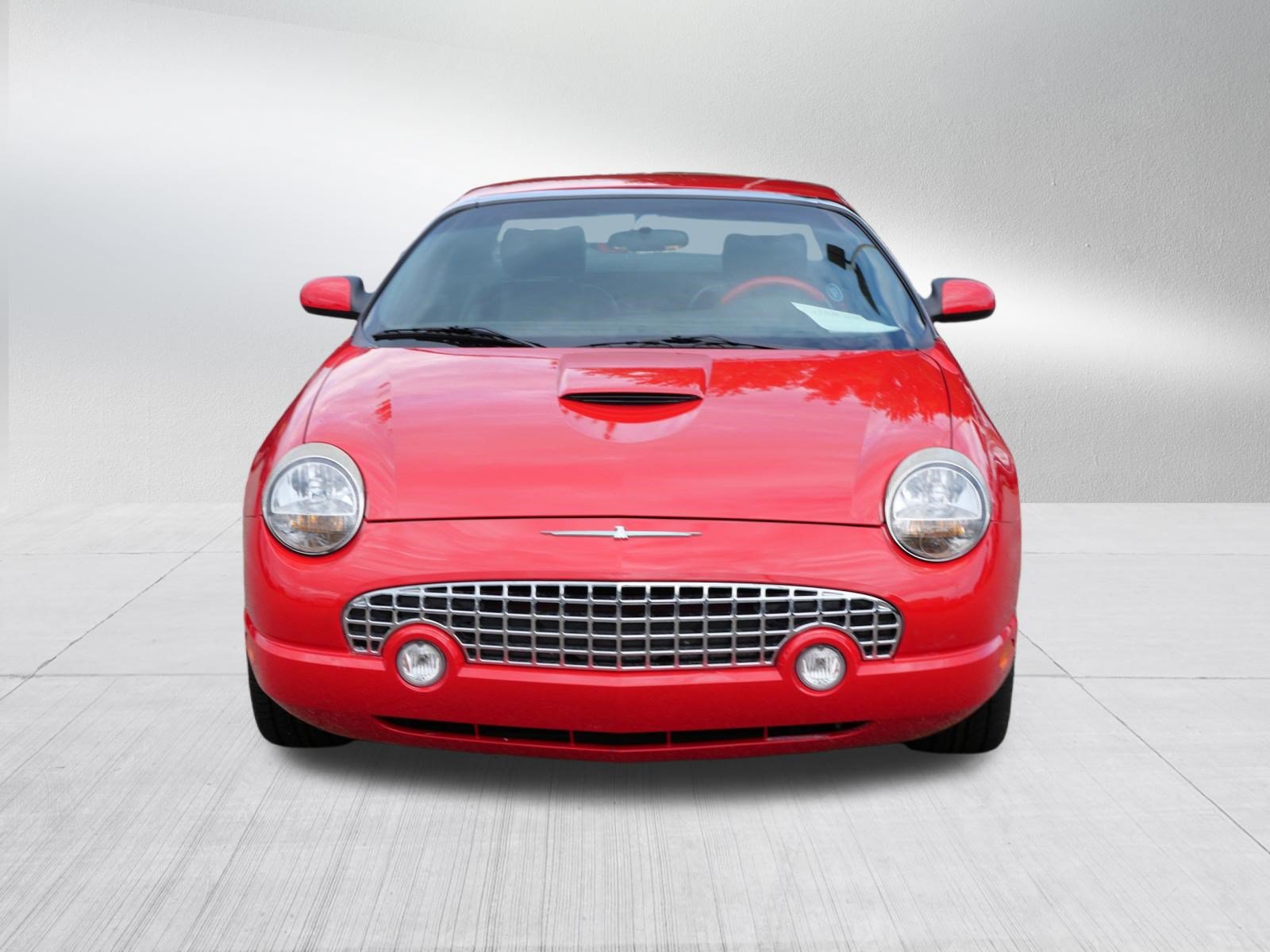 Used 2002 Ford Thunderbird RWD image 2
