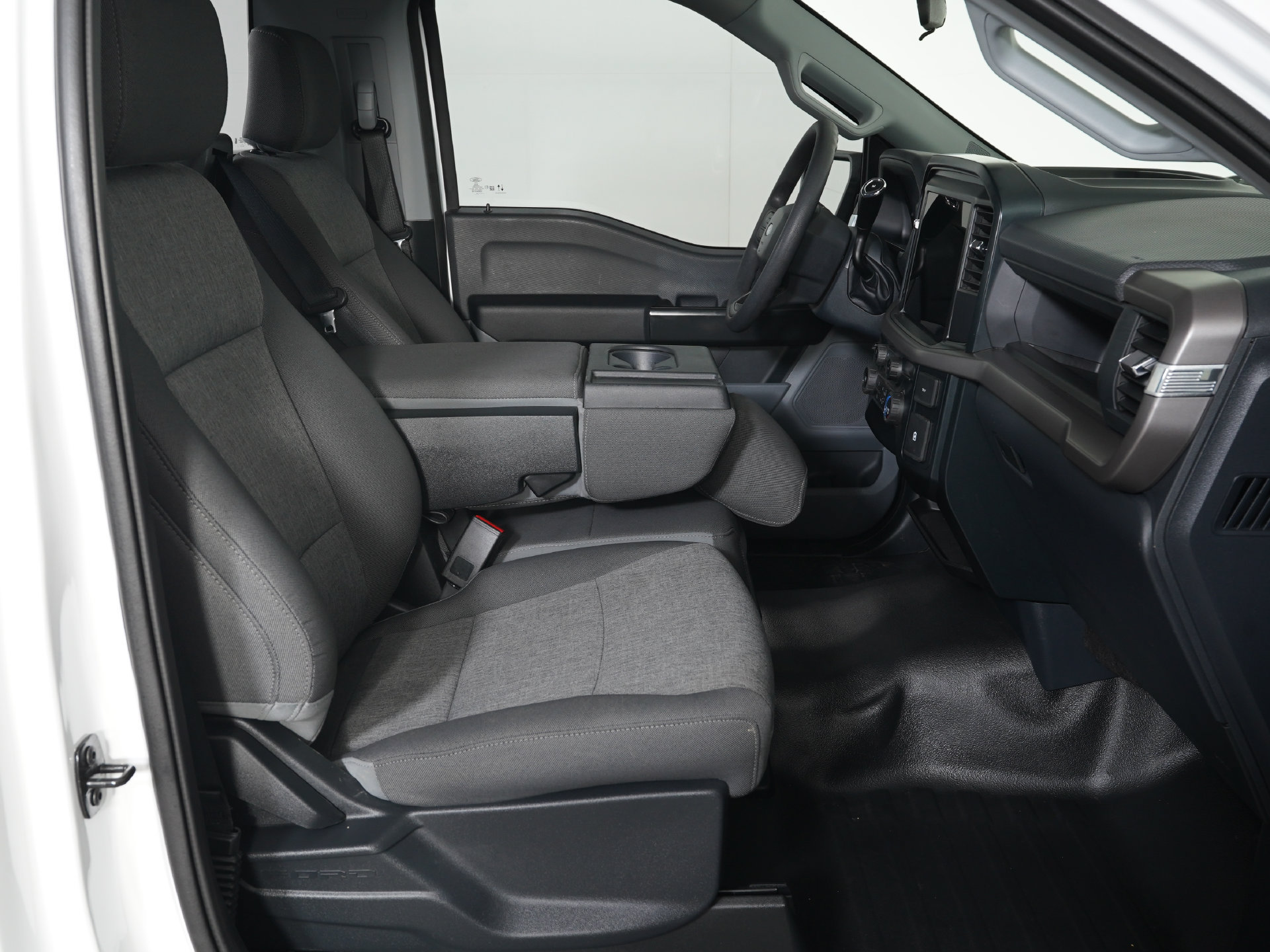 Used 2025 Ford F150 XL AWD/4WD image 11