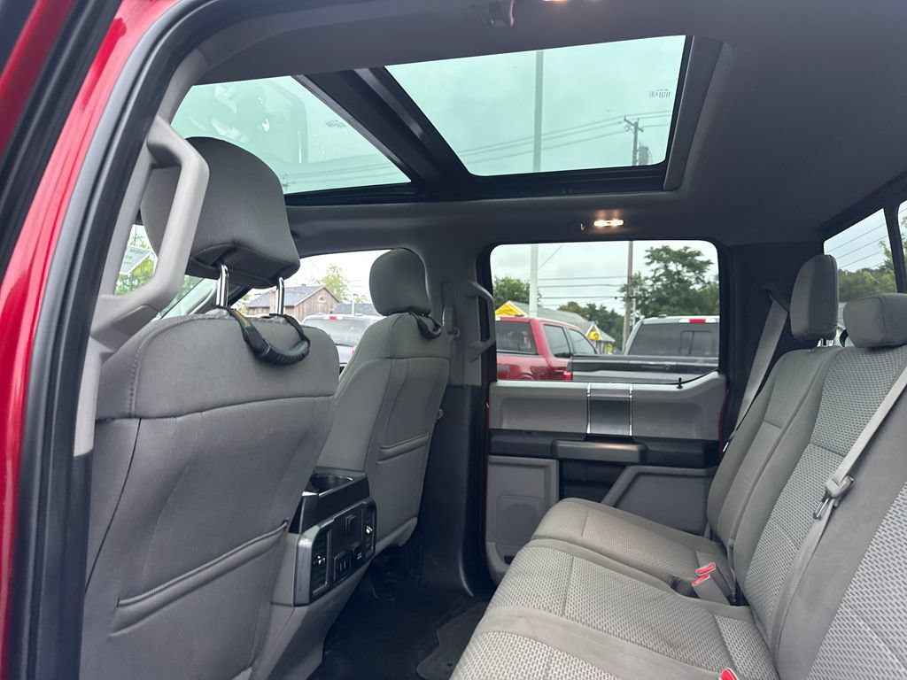 Used 2017 Ford F150 XLT w/ Equipment Group 302A Luxury AWD/4WD image 18