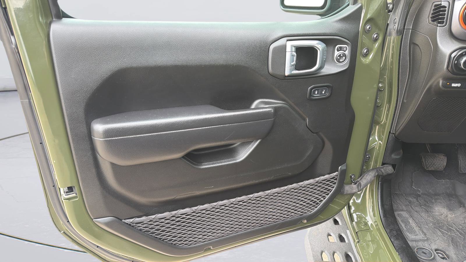 Used 2022 Jeep Gladiator Mojave w/ LED Lighting Group image 21