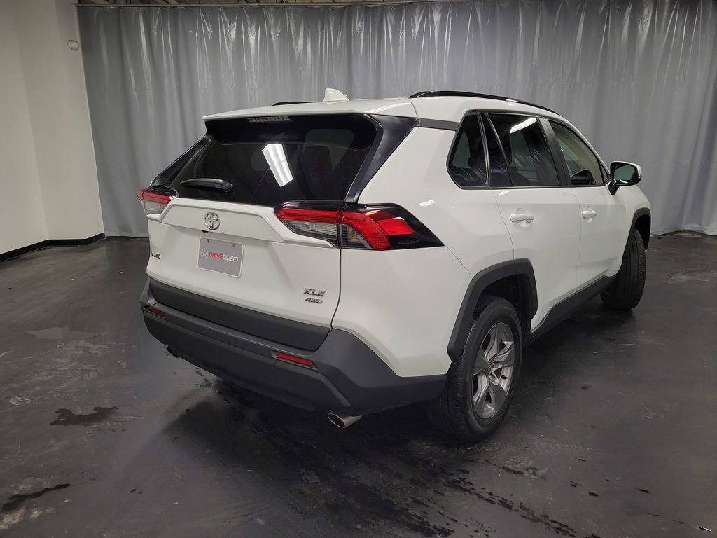 Used 2024 Toyota RAV4 XLE image 8