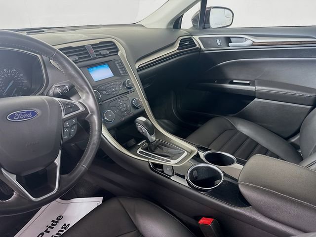 Used 2013 Ford Fusion SE FWD image 11