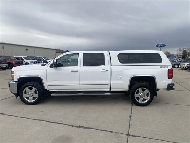 Used 2015 Chevrolet Silverado 2500 LTZ w/ Duramax Plus Package AWD/4WD image 16