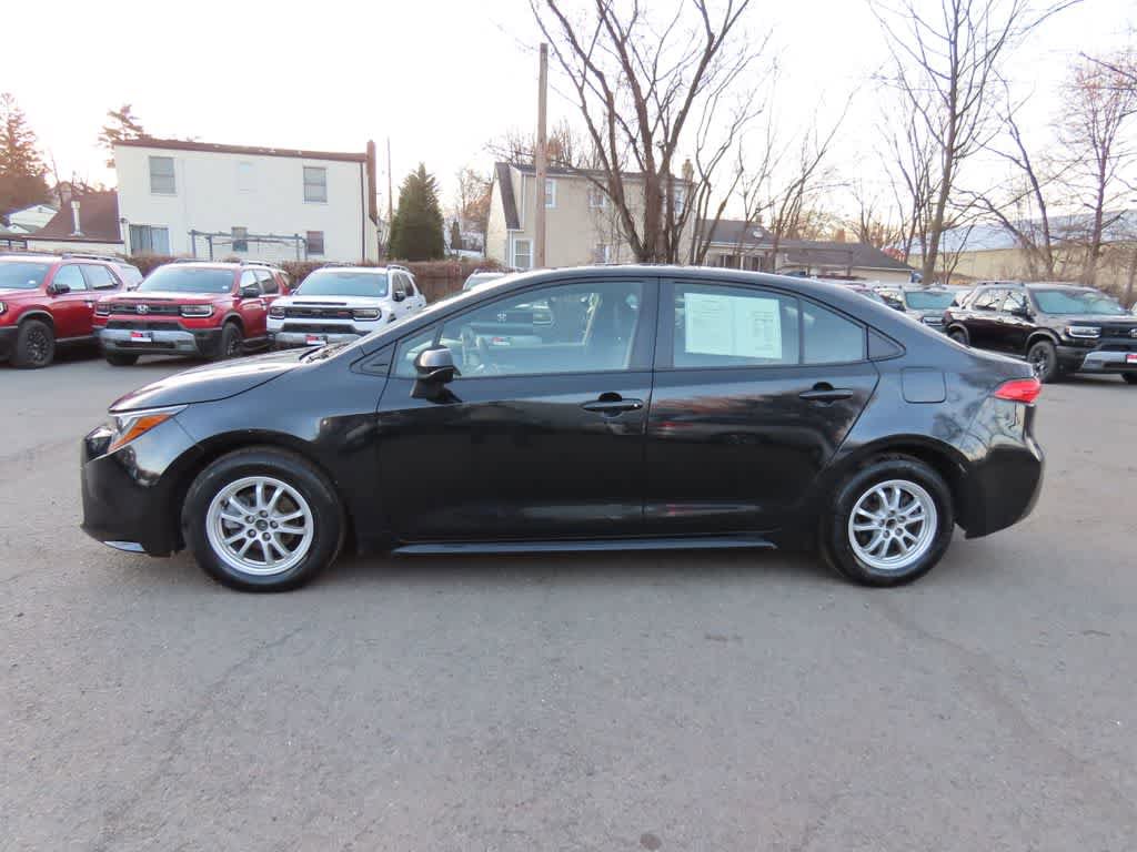 Used 2021 Toyota Corolla LE image 4