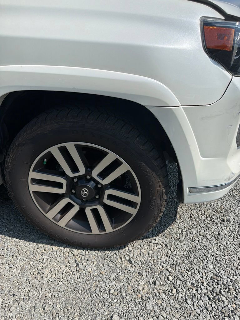 Used 2017 Toyota 4Runner Limited AWD/4WD image 24