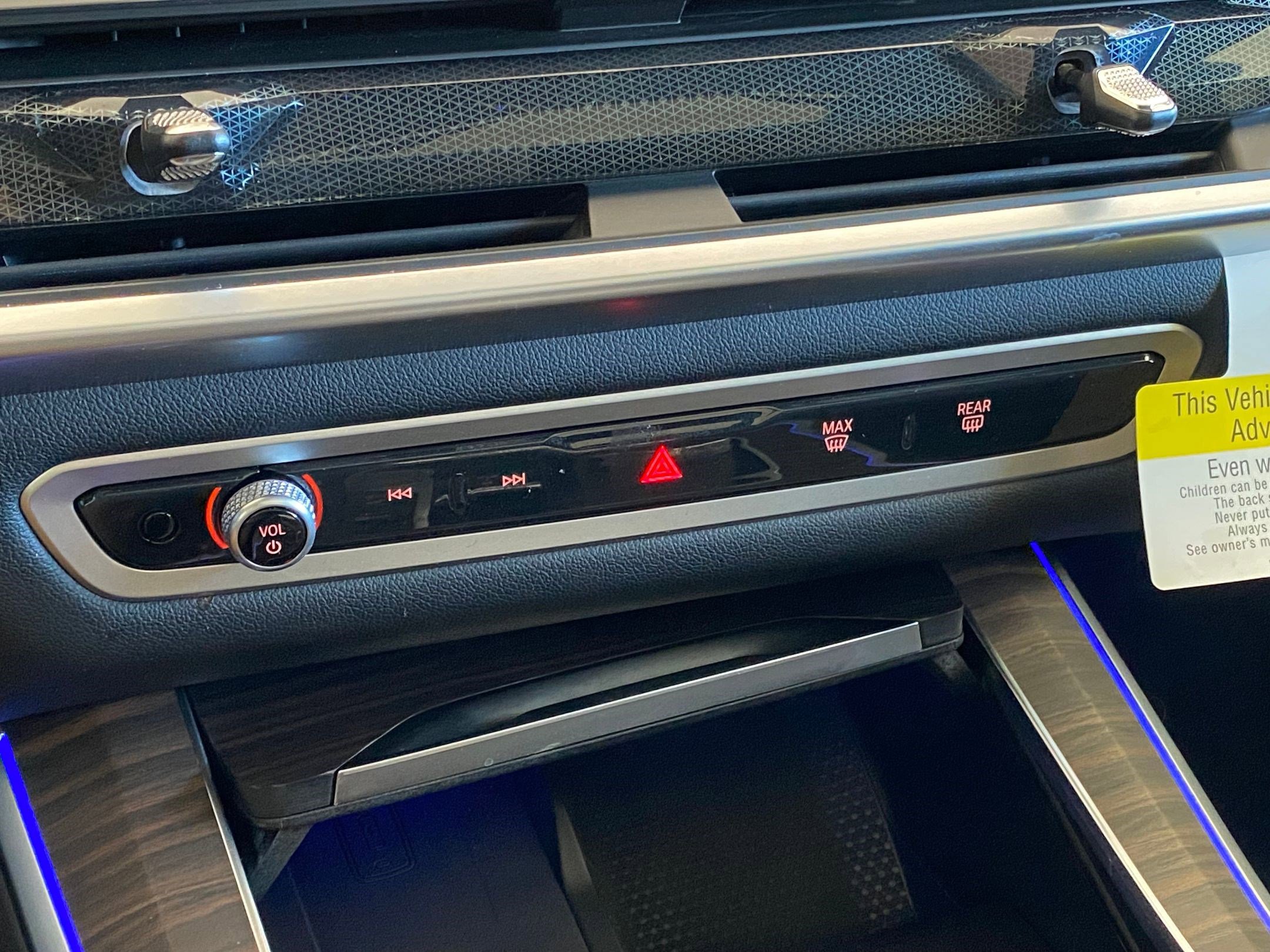 Used 2026 BMW X5 xDrive50e w/ Premium Package image 28