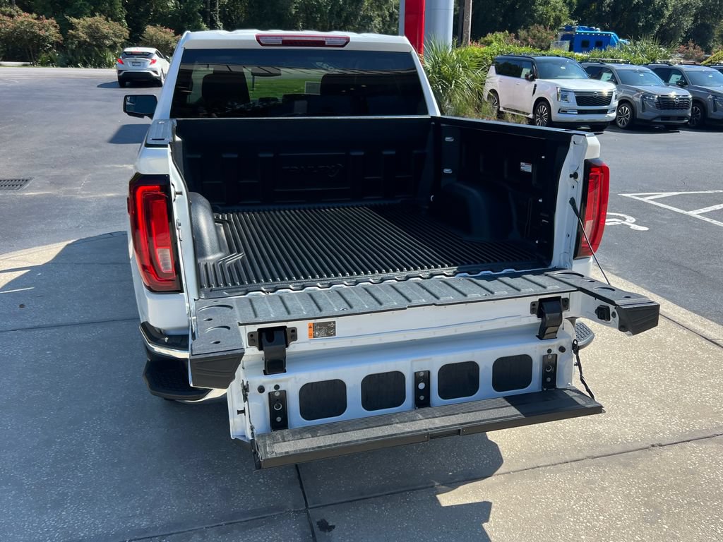 Used 2025 GMC Sierra 1500 SLT RWD image 31