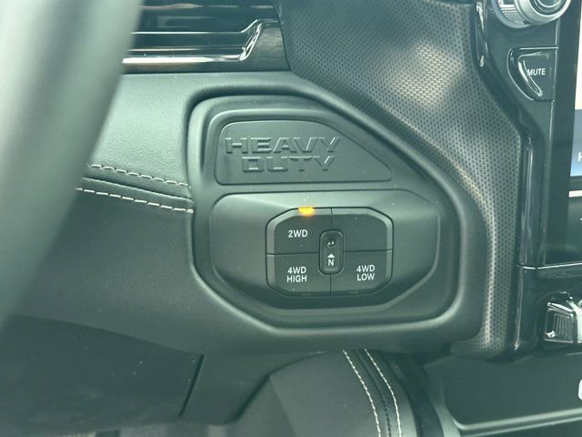 New 2026 RAM 3500 Limited image 31