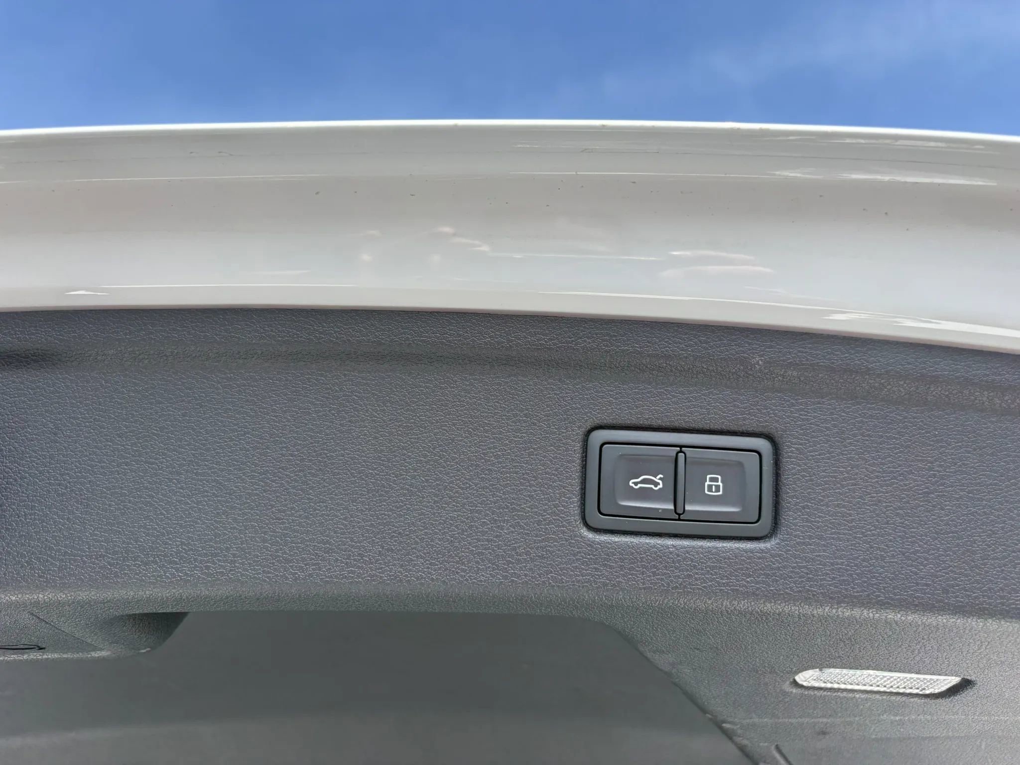 Used 2025 Audi A5 2.0T Premium Plus image 11