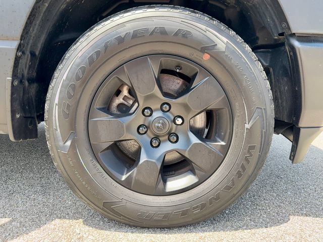 Used 2023 RAM 1500 Big Horn AWD/4WD image 31