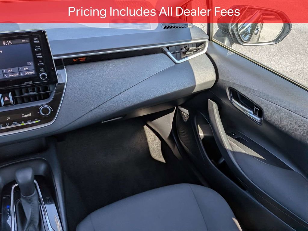 Used 2020 Toyota Corolla LE FWD image 17