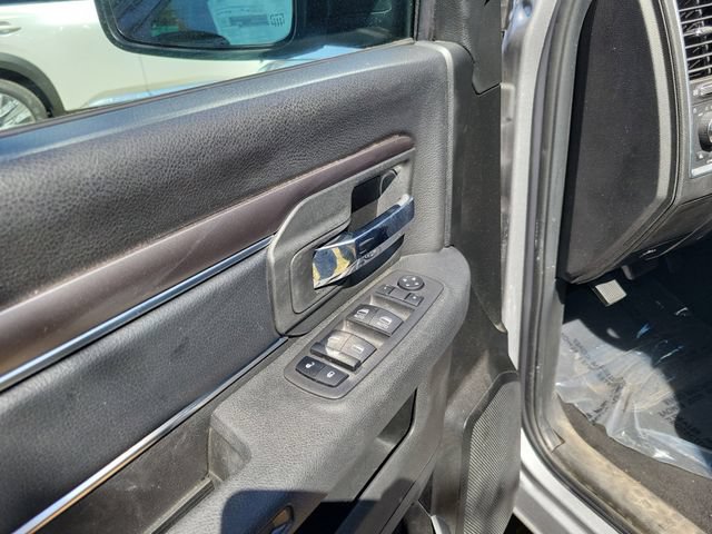 Used 2024 RAM 1500 Warlock AWD/4WD image 9