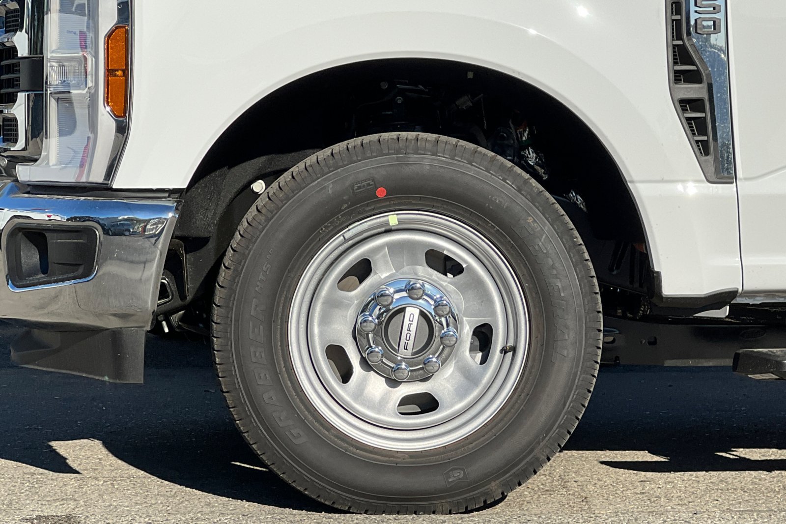 New 2026 Ford F350 XL w/ XL Chrome Package RWD image 18