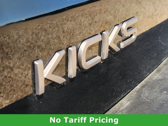 Certified 2025 Nissan Kicks SR w/ Illumination Package image 11