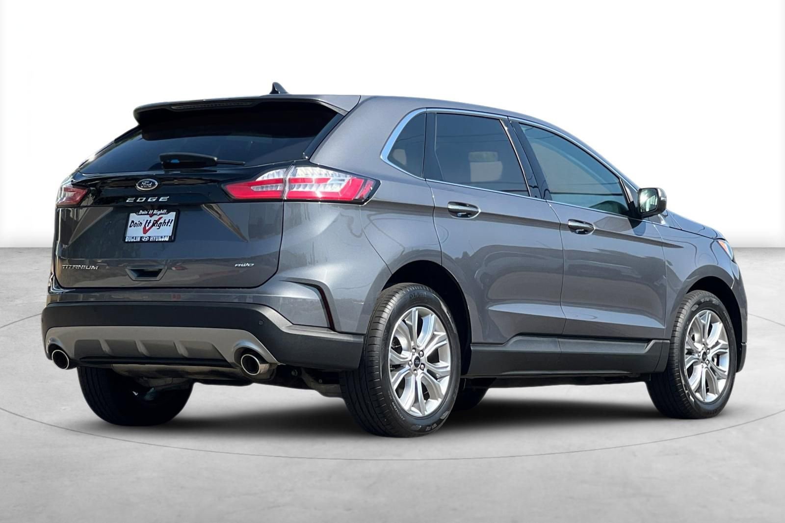 Used 2024 Ford Edge Titanium image 6