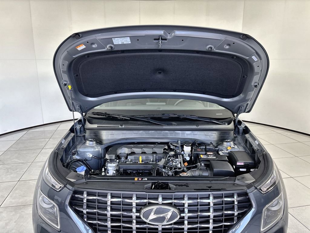 New 2026 Hyundai Venue SEL FWD image 18