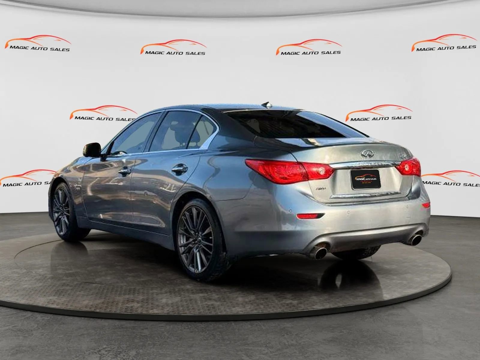 Used 2016 INFINITI Q50 Red Sport 400 AWD/4WD image 9