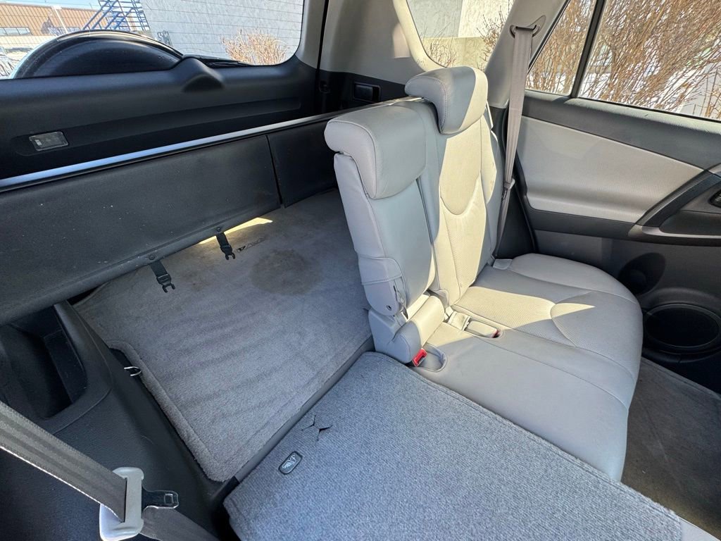 Used 2010 Toyota RAV4 Limited image 15