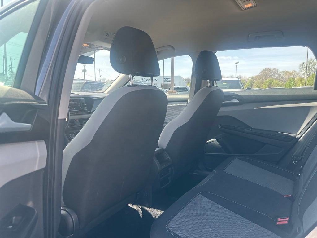 Used 2024 Volkswagen Taos S image 15