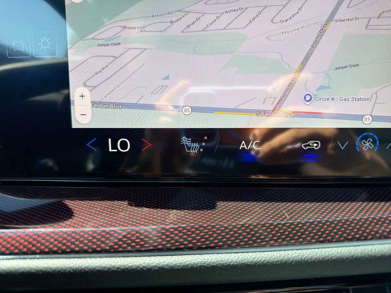 New 2026 Chevrolet Traverse Z71 w/ Driver Confidence Package image 27