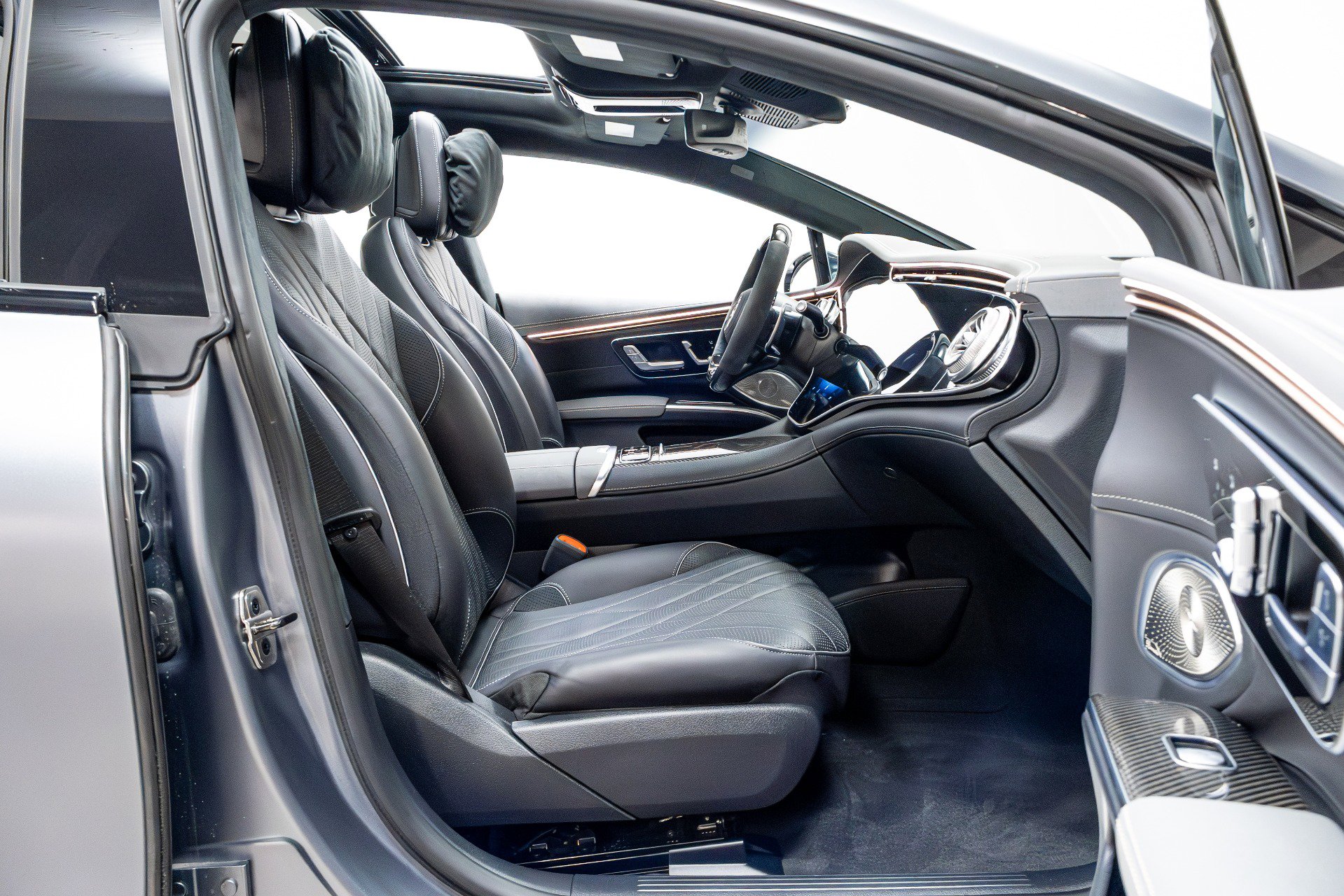 Used 2023 Mercedes-Benz EQS AMG 4MATIC image 28