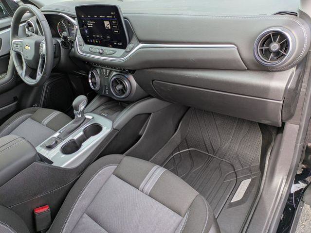 New 2026 Chevrolet Blazer LT image 27