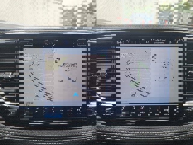 New 2026 Chrysler Pacifica Limited w/ S Appearance Package image 2