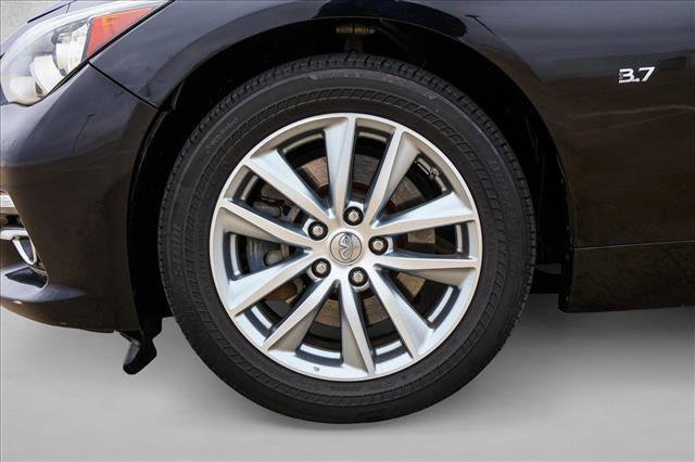 Used 2015 INFINITI Q50 2.0t w/ Moonroof Package image 9