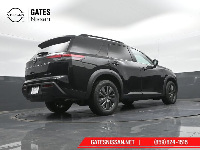 Used 2024 Nissan Pathfinder SV AWD/4WD image 38