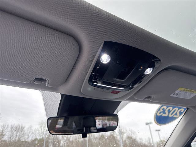 Used 2023 Kia Sorento S w/ Panoramic Sunroof Package FWD image 12