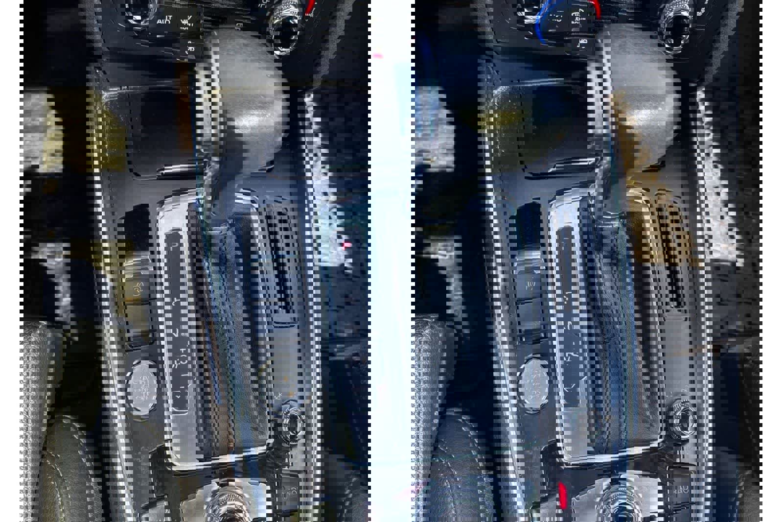 Used 2013 Audi Q5 2.0T Prestige image 21