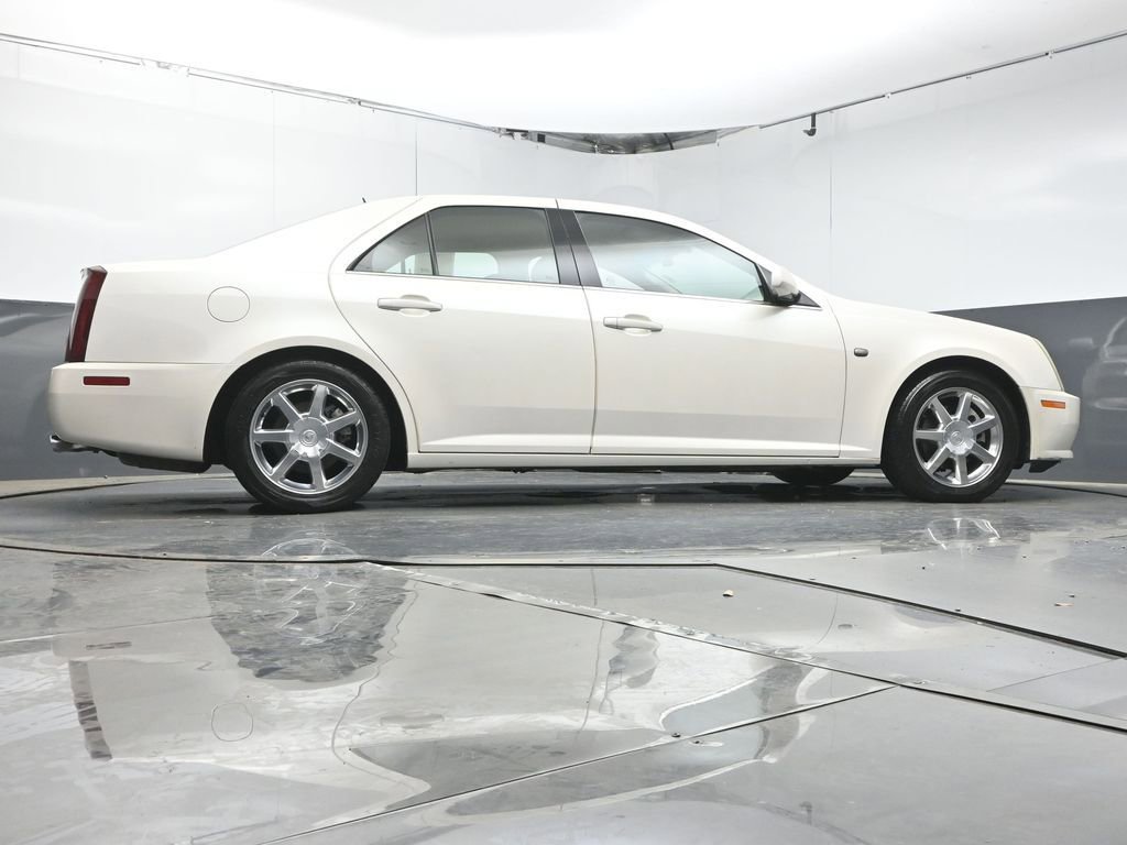 Used 2005 Cadillac STS w/ Preferred Equipment Group image 37
