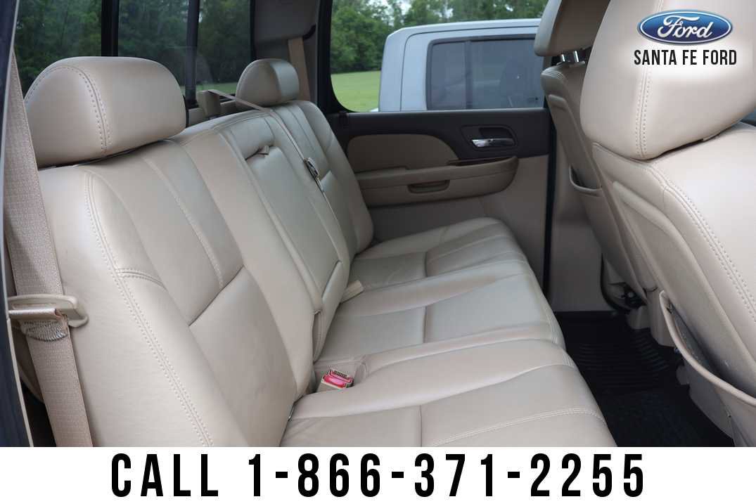 Used 2009 GMC Sierra 2500 SLT w/ Entertainment Package image 26