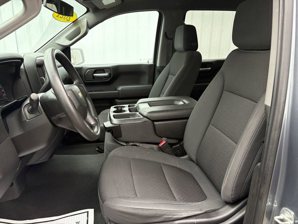 Used 2021 Chevrolet Silverado 1500 Custom w/ LPO, Dark Essentials Package image 10