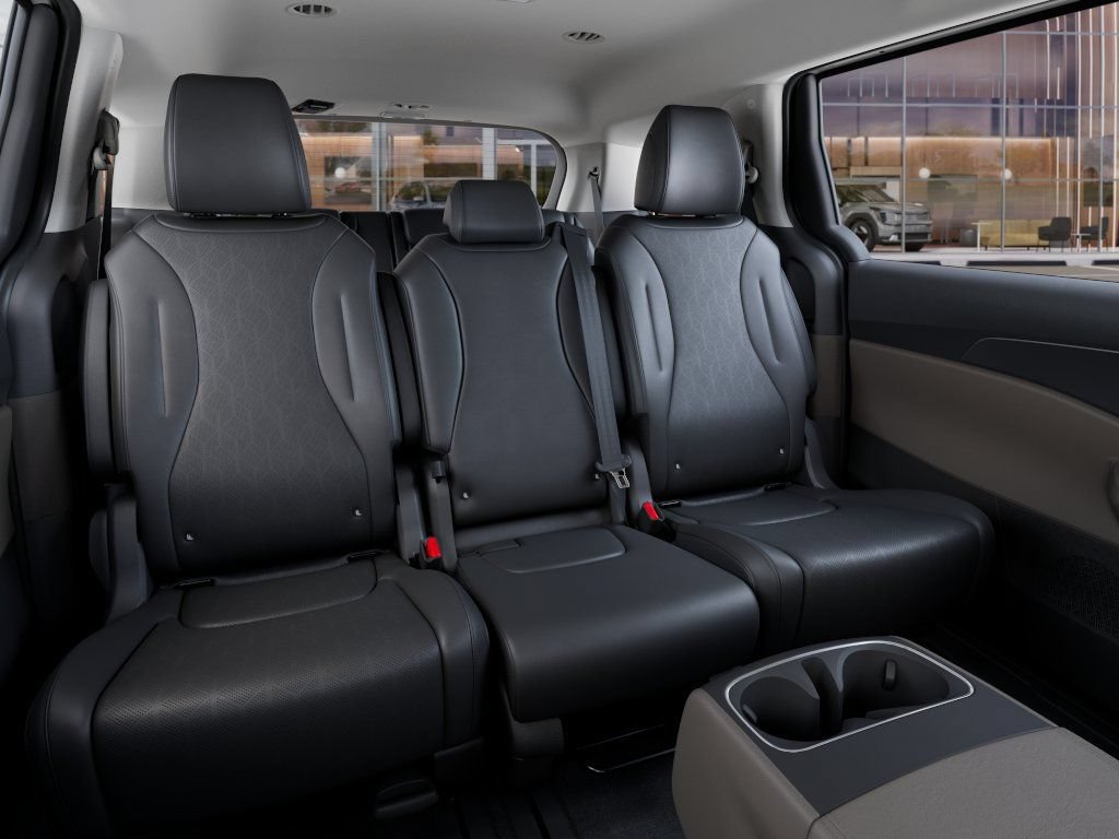New 2027 Kia Carnival FWD image 16