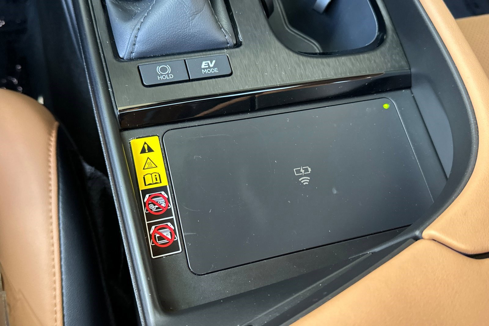 Used 2025 Lexus ES 300h w/ Premium Package image 19