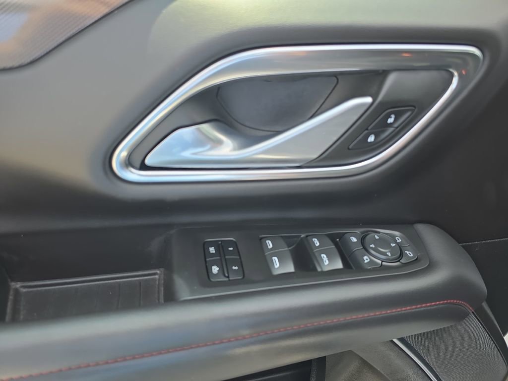 Used 2022 Chevrolet Tahoe RST w/ Luxury Package image 25