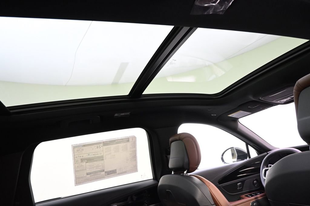 New 2026 Lincoln Nautilus Reserve w/ Jet Appearance Package image 15