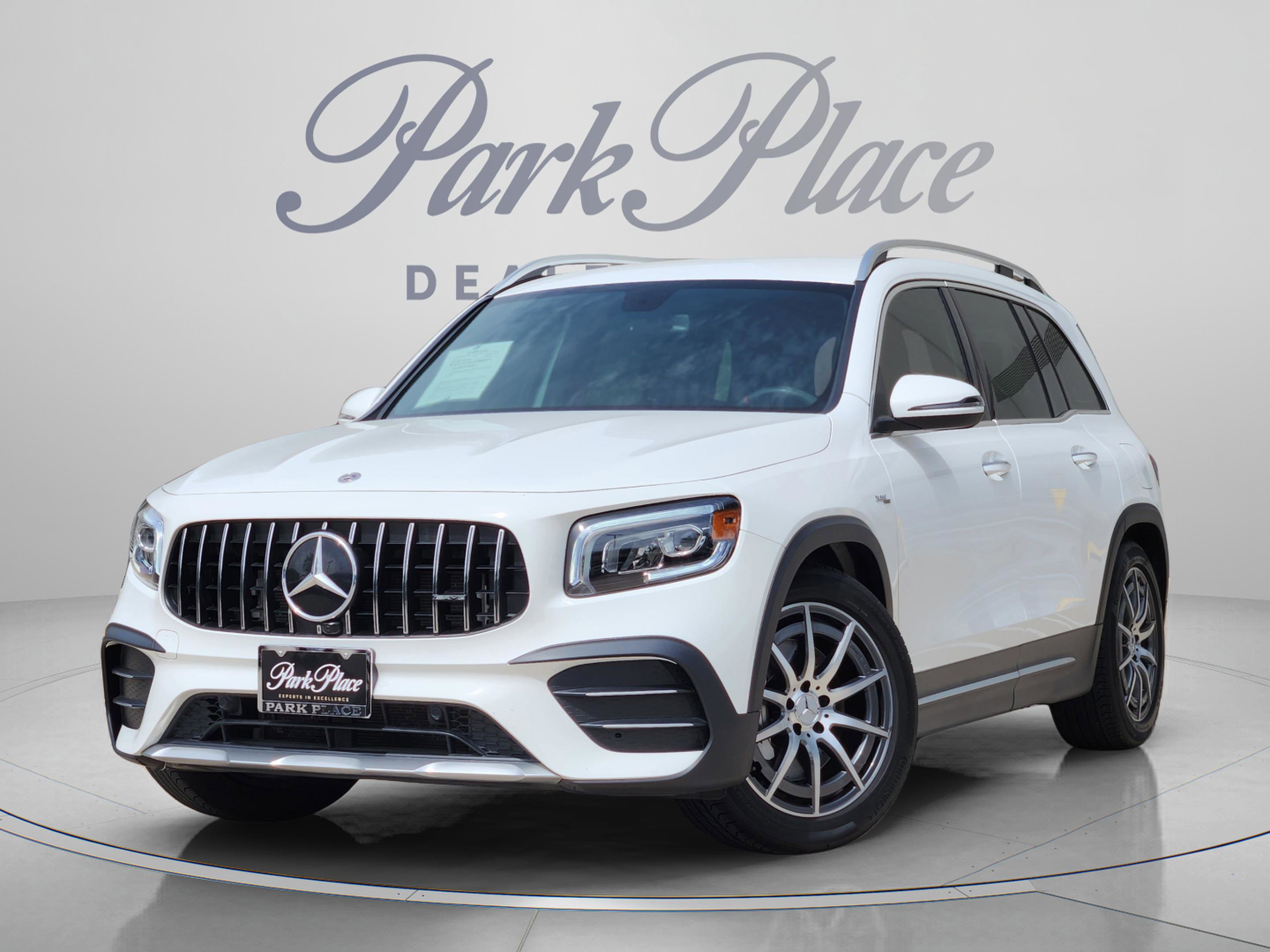 Used 2023 Mercedes-Benz GLB 35 AMG 4MATIC video 1