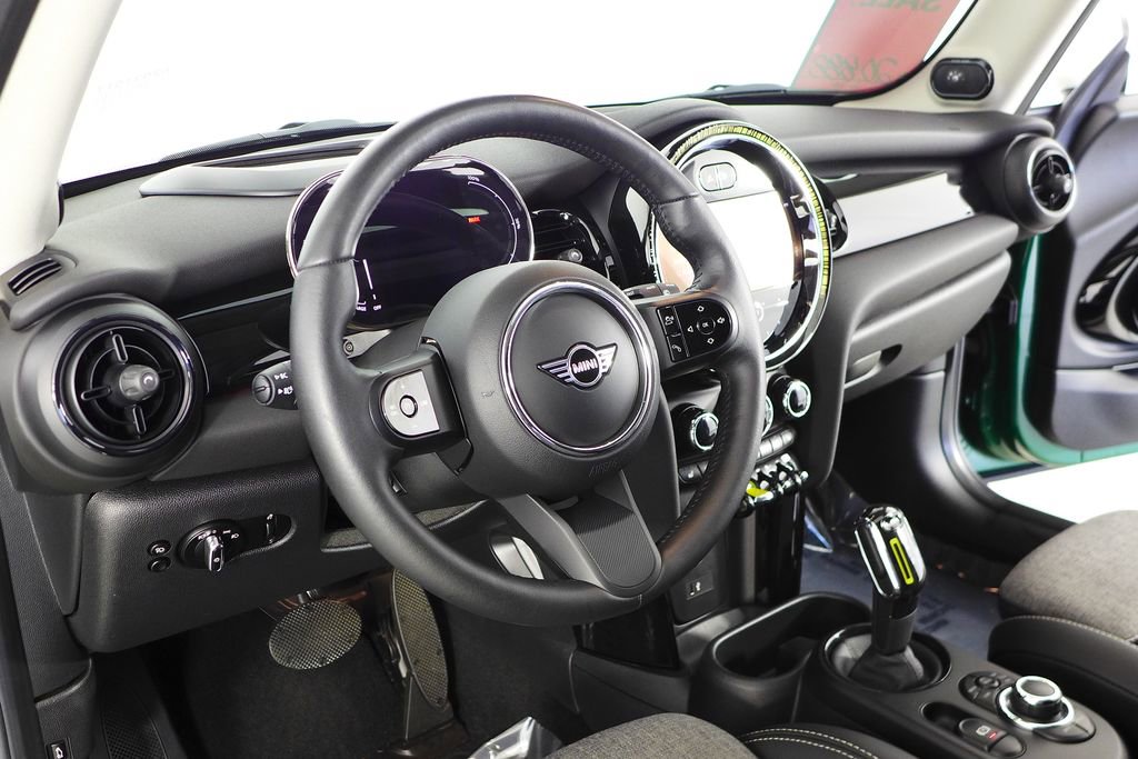 Used 2022 MINI Cooper SE image 25
