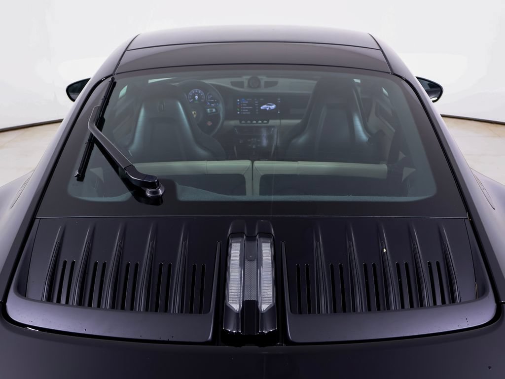 Certified 2025 Porsche 911 Carrera GTS RWD image 11