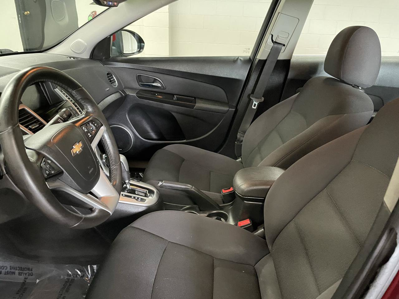 Used 2014 Chevrolet Cruze LT w/ All-Star Edition FWD image 11