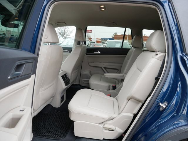 Used 2019 Volkswagen Atlas SE w/ Towing Package image 16