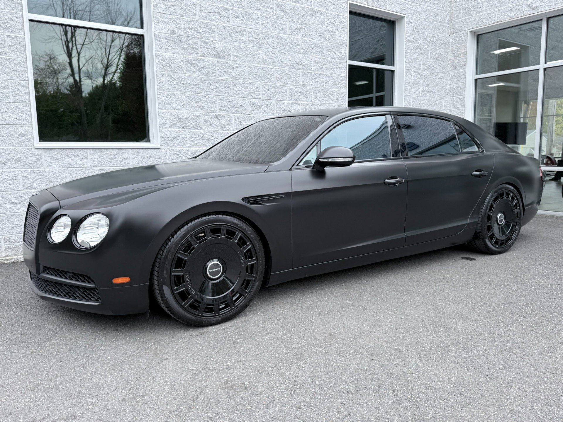 Used 2015 Bentley Flying Spur V8 AWD/4WD image 2