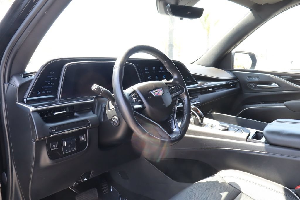 Used 2021 Cadillac Escalade Sport RWD image 14